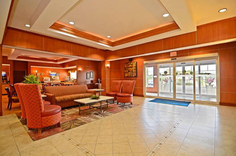 Holiday Inn Express & Suites Bonifay By Ihg Экстерьер фото